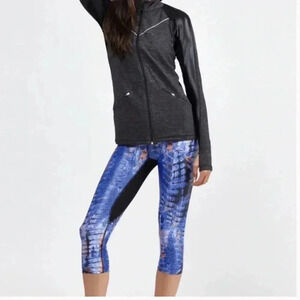 4/$25 Koral Activewear Kindai Luxury Capris Sz XS